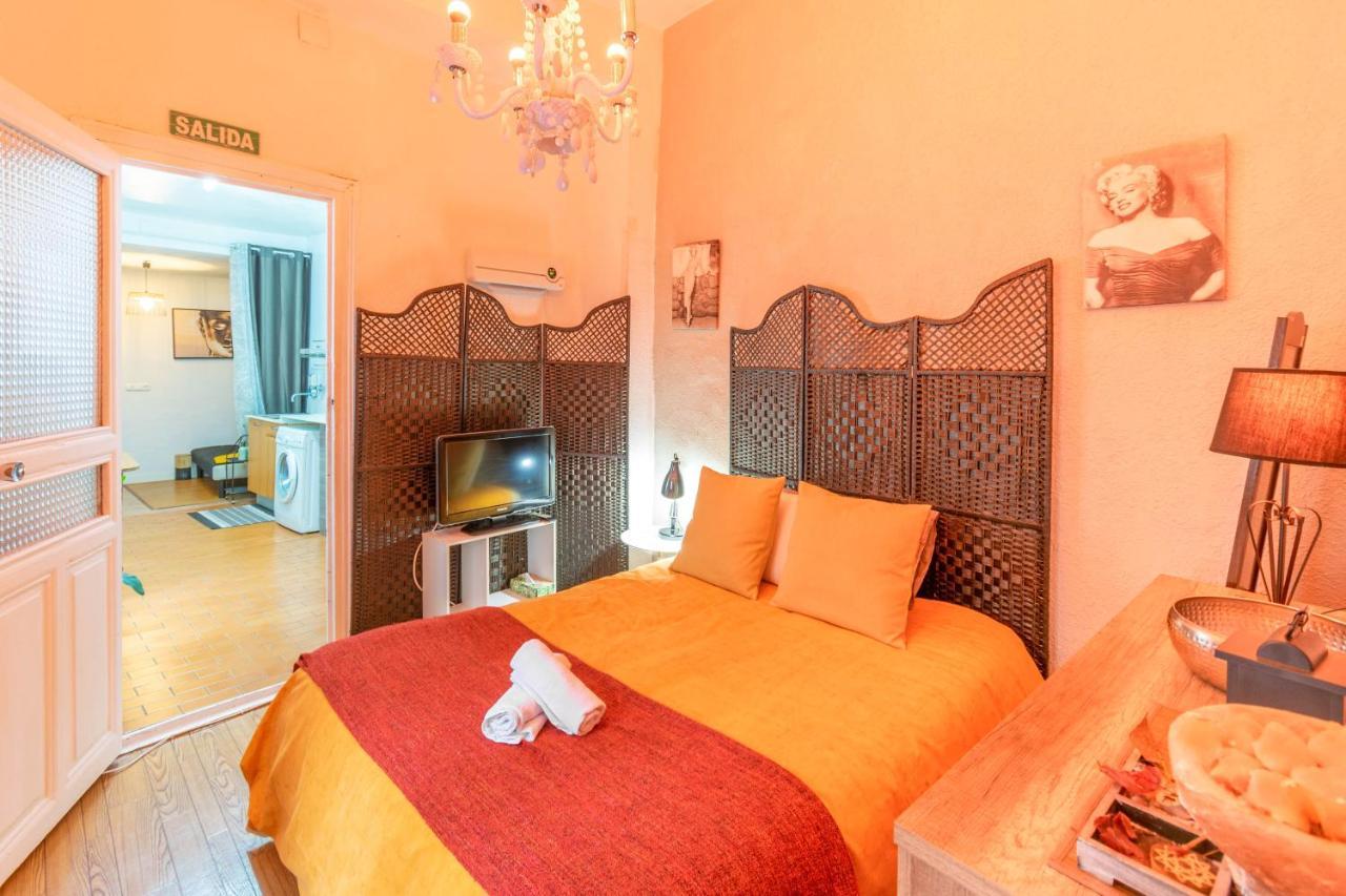 Acogedor Apartamento En El Corazon De Pamplona Exterior foto